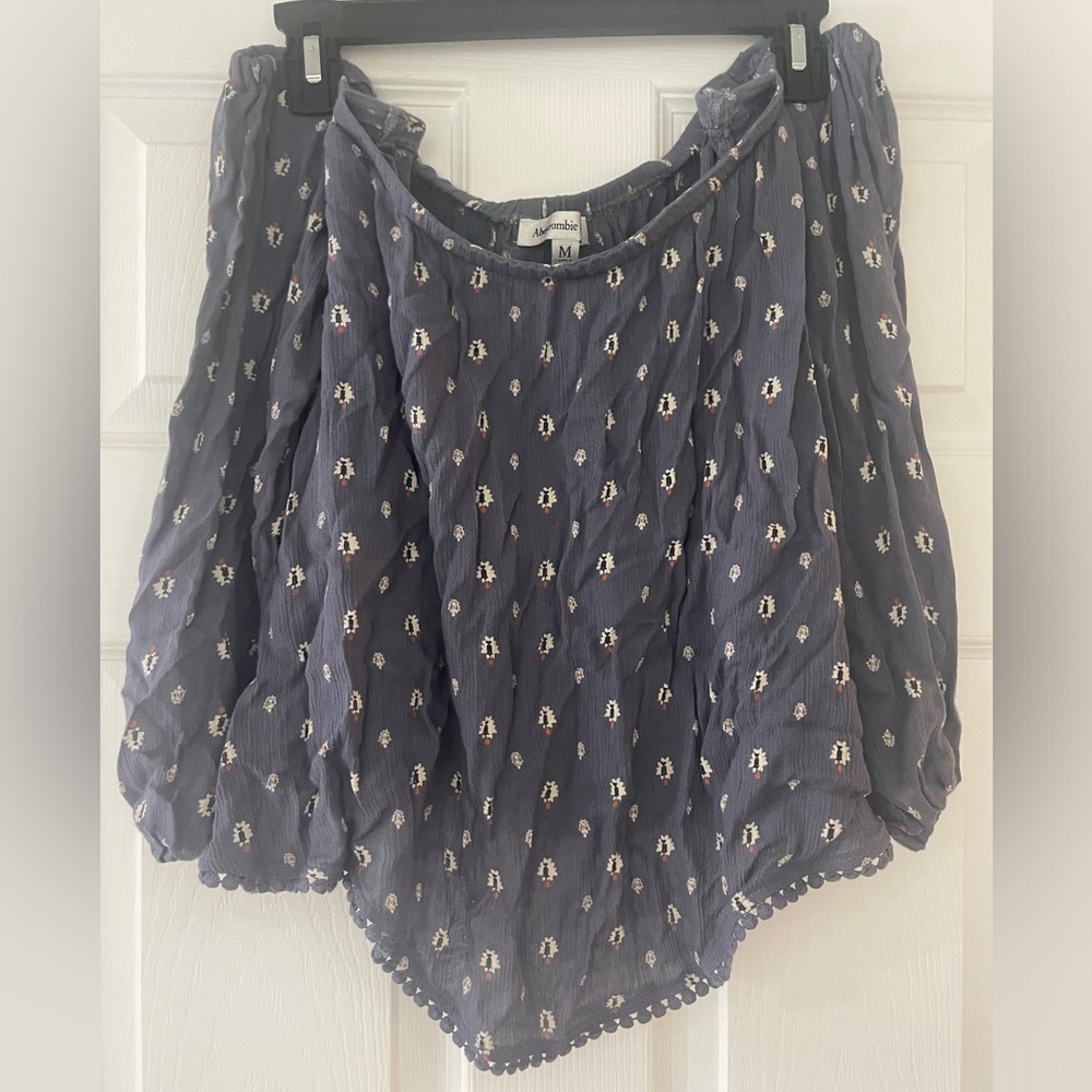 Abercrombie & Fitch Off the Shoulder Printed Festival Style Blouse